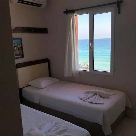 Hotel Ladies Beach 3*