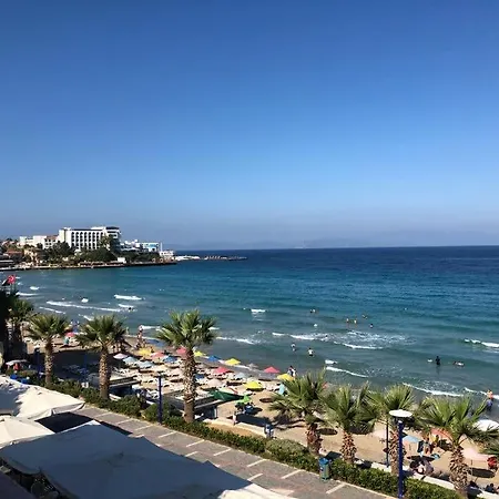 Ladies Beach Kusadasi