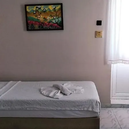 Hotel Ladies Beach