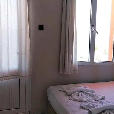 Ladies Beach Hotel