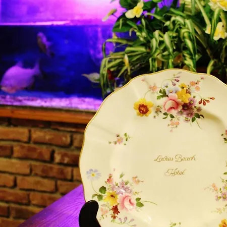 Ladies Hotel Gokcealan