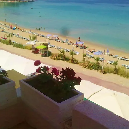 Ladies Beach 3* Kusadasi