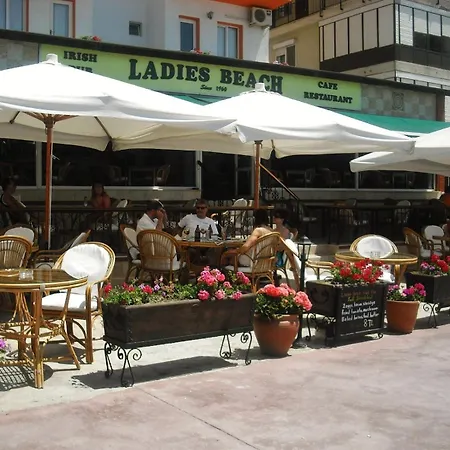 Ladies Beach Hotel